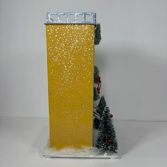 NIB Anthropologie George & Viv Light Up Bakery Row Village Emily Taylor - Picture 6 of 10